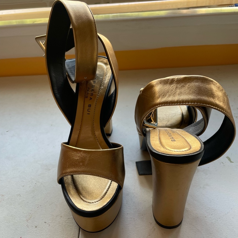 Barbara Bui Gold Heels Size 36